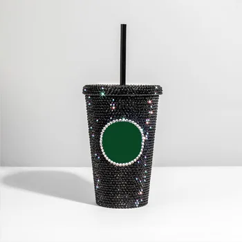650ml Taşınabilir Büyük Kapasiteli Araba Su Bardağı Özelleştirilmiş Akrilik Elmas Su Bardağı seyahat tipi kupa İçecek Kahve Hediye Kupası